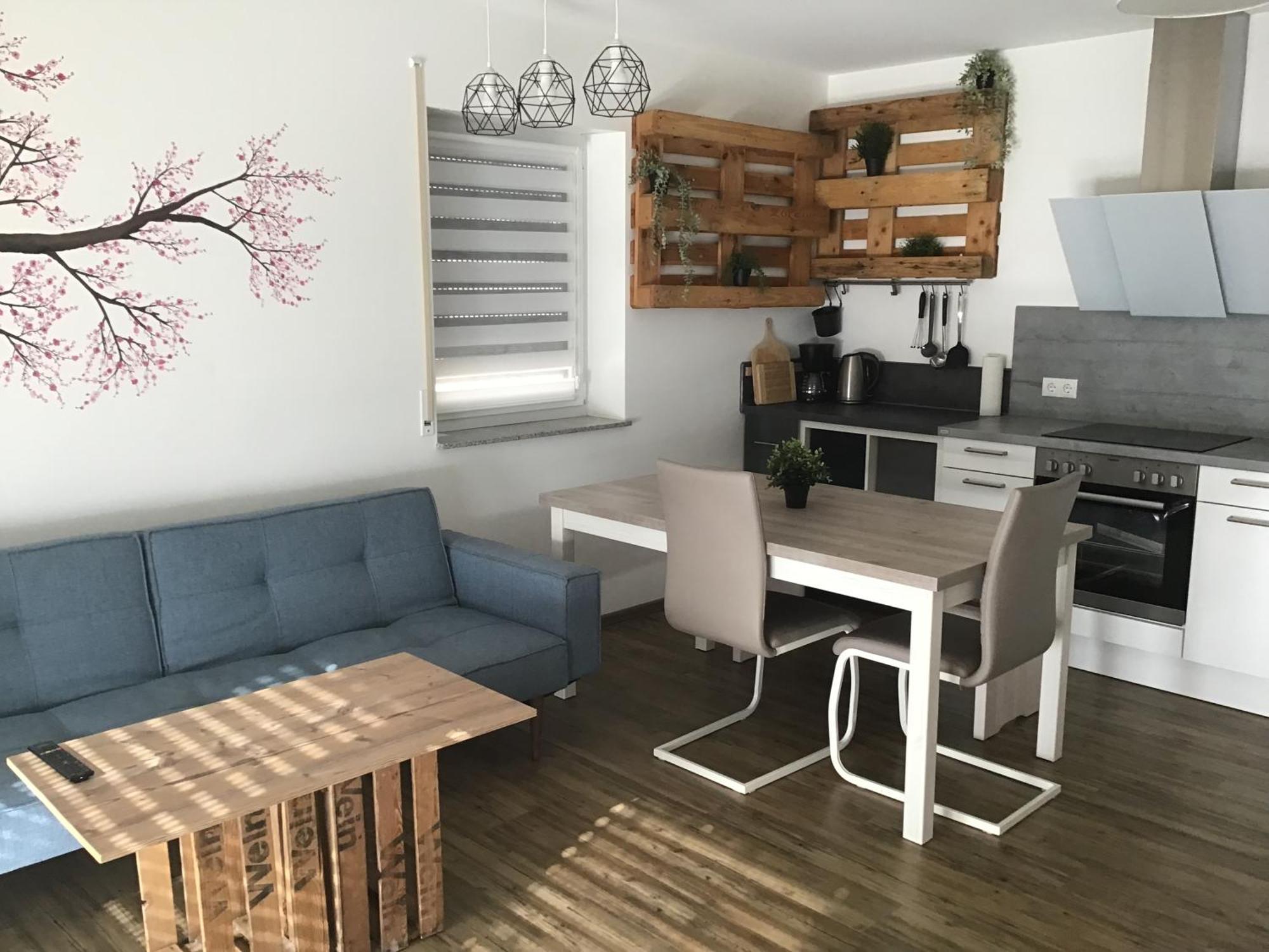 Ferienwohnung Gergert Nr 5 Loewenstein Ngoại thất bức ảnh
