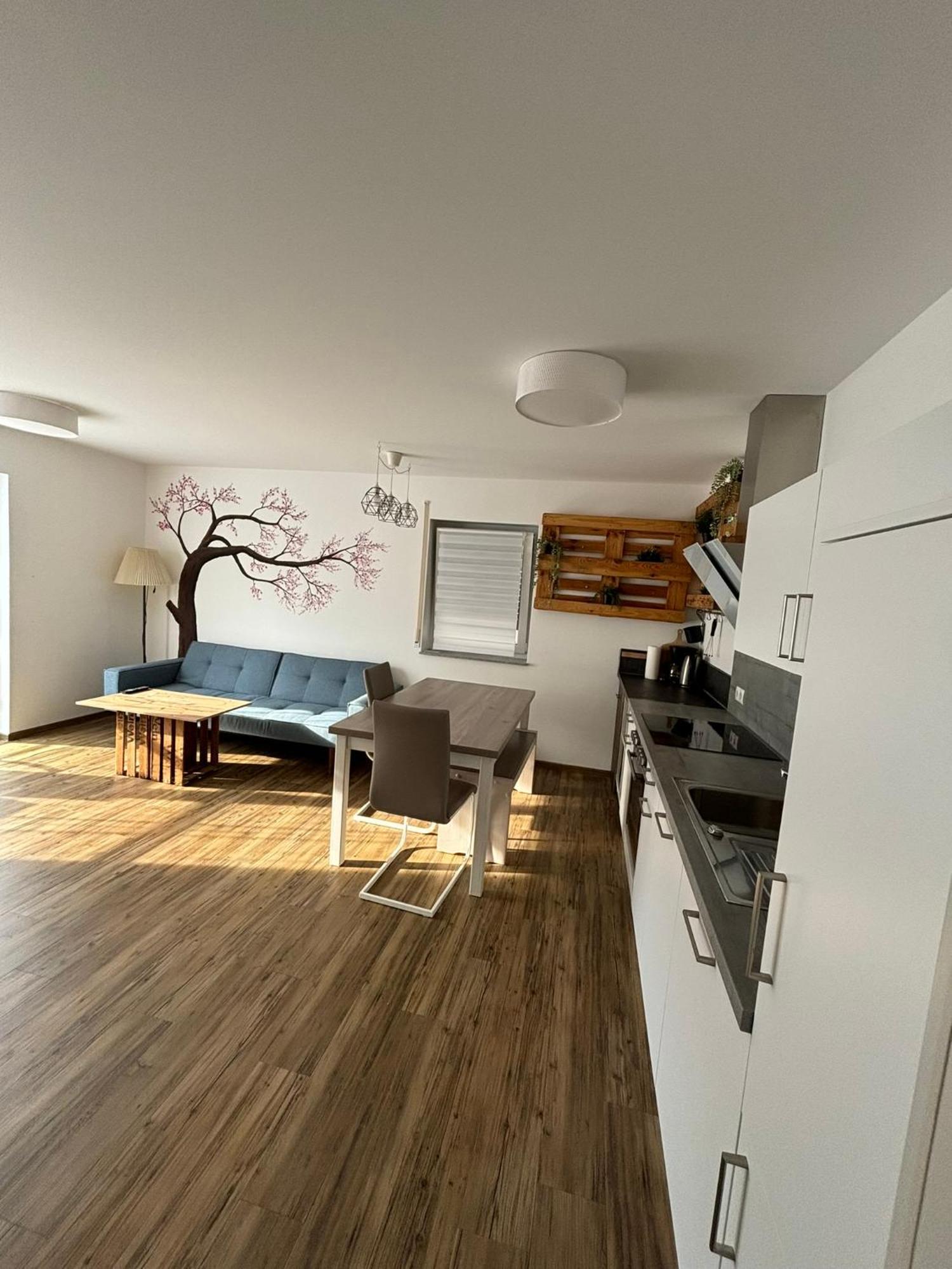 Ferienwohnung Gergert Nr 5 Loewenstein Ngoại thất bức ảnh